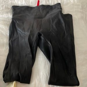 Spank faux leather leggings
